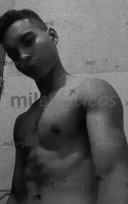 SOY KEVIN DE 20 AÑOS UN HOMBRE ADICTO AL SEXO... - FOTO 9