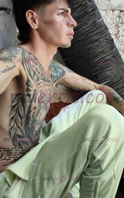 BUENOS DÍAS YO DELGADO BLANCO TATUADO ACTIVO - FOTO 7