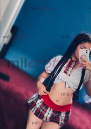 SEXI Y ARDIENTE CHICA UNIVERSITARIA QUE TE HARÁ EXPLOTAR DE PLACER - FOTO 1