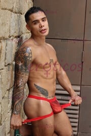 ATLÉTICO , MASCULINO TATUADO, SÚPER CALIENTE Y VERGA GRUESA - FOTO 1