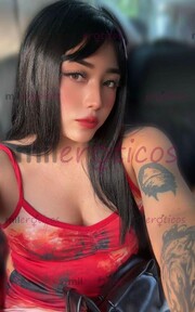 ROUS 22 AÑOS FLAQUITA PUTONA CON PERRITO APRETADO Y UN CULO RIQUÍSIMO - FOTO 10