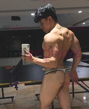 POLLO, MUSCULOSO, MASCULINO, VERSÁTIL, CULON, VERGON MUY COMPLACIENTE - FOTO 1