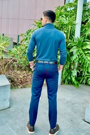 LOGAN LEBLANC O ACOMPANHANTE DE LUXO QUE VAI TE FAZER PERDER O FÔLEGO - FOTO 4