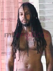 UN NEGRO BELLO LISTO PARA SACARTE SU LECHE - FOTO 6