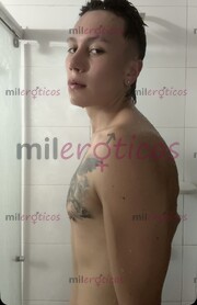 CAMILO COLOMBIANO 19AÑOS DE 1.93 DISPONIBLE PARA PASARLA BIEN - FOTO 2