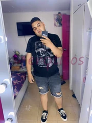 SOY UN GORDITO CON UN CULO ESTRECHO AGUANTADOR - FOTO 2