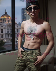 CHAKAL UNIVERSITARIO ROMPE CULOS VAMOS A PORTARNOS MAL - FOTO 2