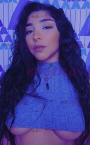 MORENA DE FUEGO DISPUESTA A CUMPLIR TODOS TUS DESEOS - FOTO 4