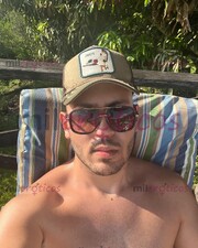 MASAJE ERÓTICO EXCLUSIVO: FUERZA, CALIDEZ Y MASCULINIDAD - FOTO 3