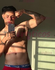 CHICO DE 24 AÑOS CALIENTE Y COMPLACIENTE - FOTO 1