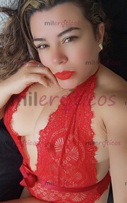 ANGELA FEMENINA, DISCRETA Y MUY BIEN CUIDADA - FOTO 1