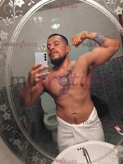 CHICO VARONIL, CACHONDO Y COMPLACIENTE EN LA CIUDAD - FOTO 3