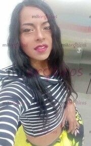 TRANS EXPERTA MAMADORA, CHUPADORA COMPULSIVA DE VERGAS Y CULIADORA ARDIENTE EN - FOTO 5