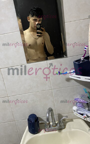 SOY EXPERTO CHUPANDO CULO SOY ALTO BLANCO BARBÓN GUAPO TE OFREZCO BUEN SERVICIO - FOTO 3