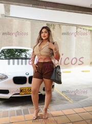 TATIANA TR IOS CON HOMBRES ATIENDO A PAREJAS - FOTO 9