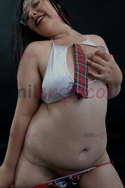 CUANDO QUIERES SENTIR UNOS LABIOS CARNOSOS QUE TE LO CHUPAM RICO ME ESCRIBES - FOTO 5