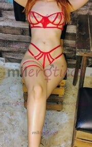 LAURA, LINDA POLLITA DELGADA ESTRECHITA QUE LE ENCANTA EL SEXO... - FOTO 2