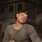 EMILIANO, RECIEN LLEGADO A LA CUIDAD, SERIO Y EDUCADO - FOTO 6