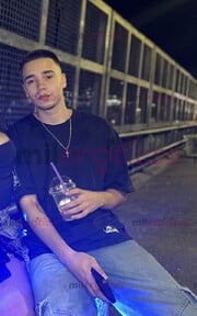 PAISA VERGON LECHERO CON GANAS DE PASAR UN BUEN RATO - FOTO 10