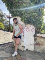 CHICO VERSÁTIL COMPLACIENTE SIN COMPLICACIONES - FOTO 9
