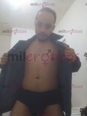 HOMBRE CALIENTE CON GRAN HERRAMIENTA PARA SATISFACER A LAS MUJERES MAYORES - FOTO 4