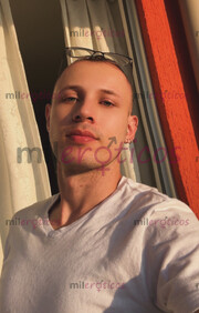 PASIVO 100 % GAY EN TANGA MUY MAMADOR DISCRETO , DELGADO , LAMPIÑO Y - FOTO 4