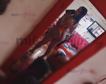 EXTROVERTIDA CHICA TRANS DE ROJO PASIÓN SEXI CUERPO MODELO - FOTO 10