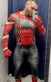 VENEZOLANO GUAPO Y DE GYM DISPUESTO A PARTIRTE ESE CULO A VERGAZOS - FOTO 1