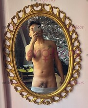 JOVEN EXTRANJERO CULONCITO Y VERGA GRUESA - FOTO 1