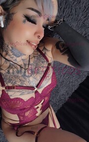 SOY ZOÉ, UNA CHICA MUY ATRACTIVA, DELGADA, TATUADA, MUY ARDIENTE Y DULCE - FOTO 10