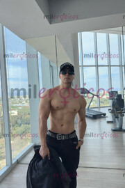 ACTIVO MACHOTE DE 1.95CON VERGOTA DE 21 CM DOMINANTE, ATENTO Y CALIENTE 21 AÑOS - FOTO 4