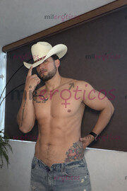 CHICO LATINO CON BUEN CULO Y CUERPO TRABAJADO, INTER. - FOTO 9