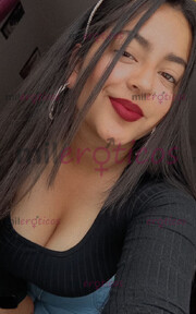 LINDA MUJER, CON BUENAS CURVAS Y ENAMORADA DEL PLACER - FOTO 4