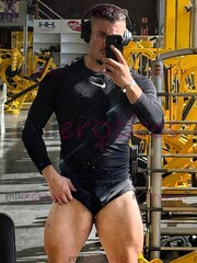 EXCLUSIVIDAD MASCULINA DISCRECIÓN, CUERPO Y ACTITUD - FOTO 2