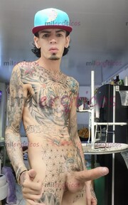 FLACO BLANCO ACTIVO TATUADO MORBOSO CON SITIO - FOTO 2