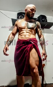 MANOS QUE EXPLORAN, CUERPO QUE DEVORA. UNA EXPERIENCIA SENSORIAL EXCITANTE . - FOTO 8