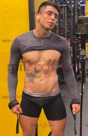 MODELO MASAJISTA PÁSALA CHIMBA ARRECHO VRG - FOTO 10