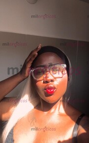 ANDREA NEGRITA CALIENTE Y COMPLACIENTE AGO ORAL MUY RICO SOY SUPER BUENO EN EL - FOTO 6