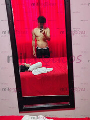 POLLO UNIVERSITARIO OFRECE SERVICIOS GIGOLO Y DE ACOMPAÑAMIENTO SEXUAL - FOTO 5