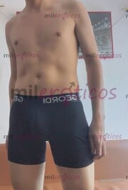 ANDRES PARRA DE 25 AÑOS CON VERGA GRANDE Y GRUESA - FOTO 9