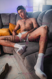 CHICO DOMINANTE Y ARRECHO CREADOR DE CONTENIDO EXPLICITO Y SIN CENSURA - FOTO 6