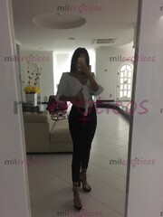 BELLA JOVEN ESPRANDO POR TI , CUERPO DE GYM PELI NEGRA LARGO CON BUEN CULO - FOTO 6