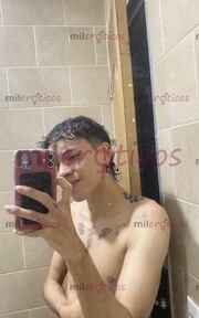 JOVEN VERSATIL PAS ESTUDIANTE EN LA CIUDAD - FOTO 1