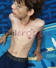 CHICO FLACO VERSATIL, JOVEN DE 19 AÑOS, COMPLACIENTE Y SEDUCTOR. - FOTO 5