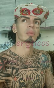 FLACO ACTIVO BLANCO TATUADO MORBOSO CON LUGAR - FOTO 9