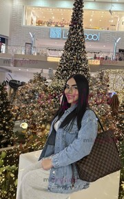 PELINEGRA DELGADA CON UN CARAMELO DE 20 CM MÁNDAME MENSAJE Y CONOCELO - FOTO 9