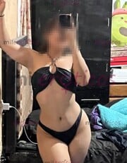PERROTA CHICA FIT CULONA Y SUPER TETONA READY PARA PASARLA RICO CARIÑO - FOTO 4