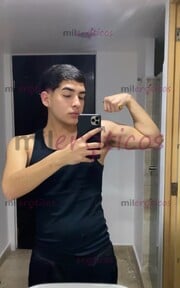 VERGON VARONIL DISPUESTO A COMPLACERTE FULL CALIENTE DISPONIBLE CON LUGAR - FOTO 6