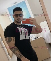 SOY CUBANO BIEN CALIENTE Y 100 PORCIENTO VARONIL ESTOY AQUÍ PARA ROMPER TU CULI - FOTO 1