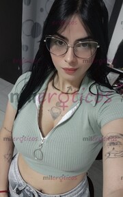 SOY AMAHARA, HERMOSA FLACA PELINEGRA, CUERPO NATURAL Y VAGINA VELLUDITA. - FOTO 5